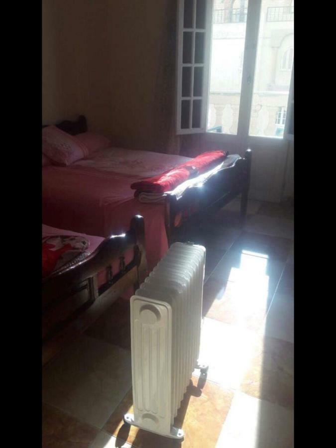 Cozy New 2 Bd Amazing Beach View Next To Hilton Hotel Family Only !العائلات فقط Alexandrië Buitenkant foto