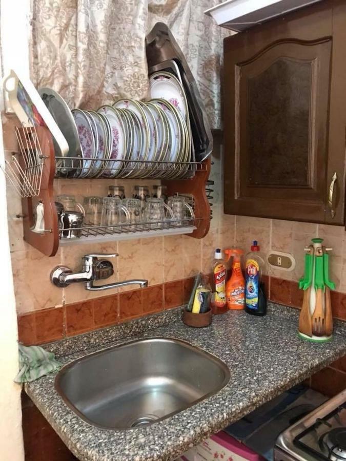 Cozy New 2 Bd Amazing Beach View Next To Hilton Hotel Family Only !العائلات فقط Alexandrië Buitenkant foto
