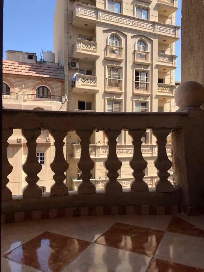 Cozy New 2 Bd Amazing Beach View Next To Hilton Hotel Family Only !العائلات فقط Alexandrië Buitenkant foto