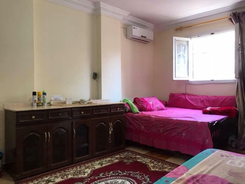 Cozy New 2 Bd Amazing Beach View Next To Hilton Hotel Family Only !العائلات فقط Alexandrië Buitenkant foto